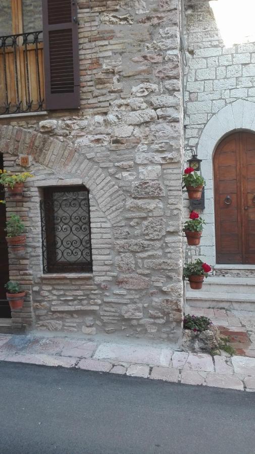 Apartament Casa Del Frate Asyż Zewnętrze zdjęcie